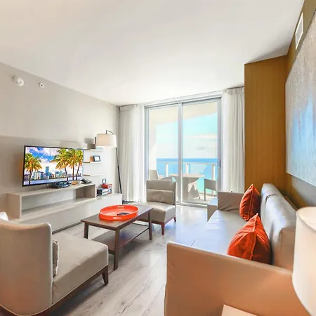 Oceanfront Retreat Scenic Views & Coastal Comfort